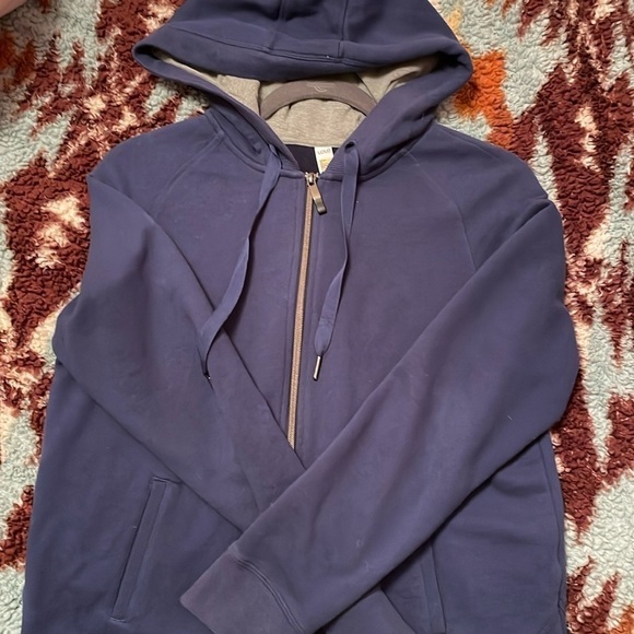 Sweaters - lole  navy sweater